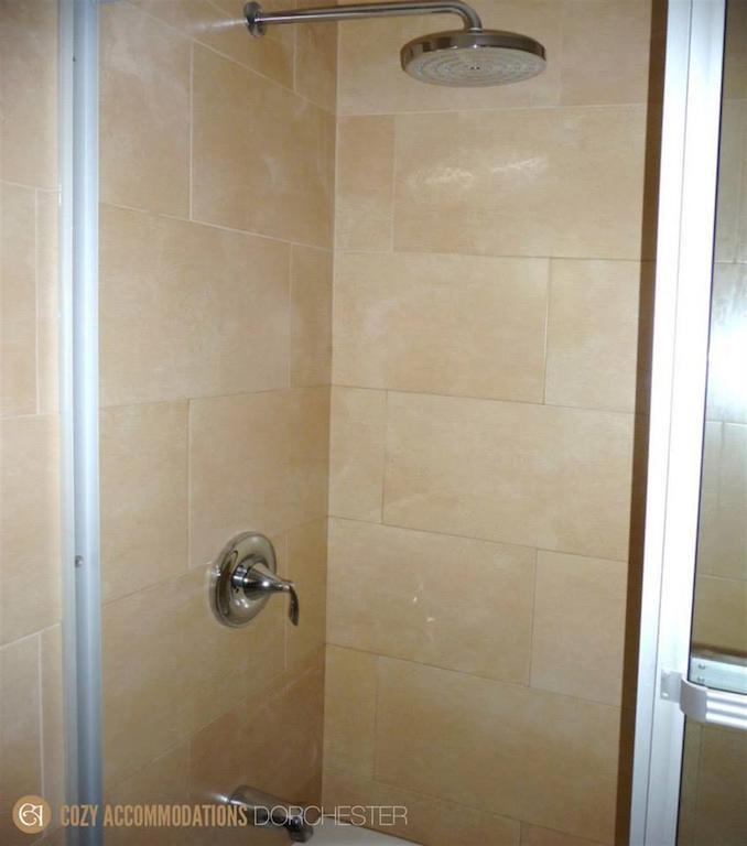 Cozy Accommodations - Dorchester City Line Kingston Kamer foto